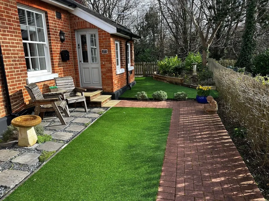 Cozy Bungalow in Netley